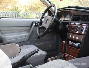 Mercedes-benz 190d