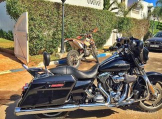 Harley davidson street glide