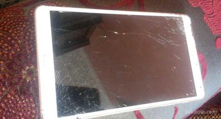 Samsung 8.4 SM-T700
