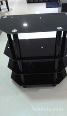 Meuble TV en verre trompé