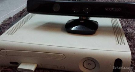 Xbox 360 + kinect + disque dur + carte mémoire + 8