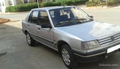 Peugeot 309