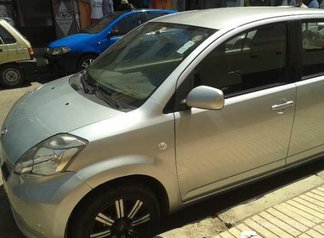 Daihatsu sirion essence 2007
