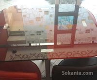 table en verre avec 4 chaises