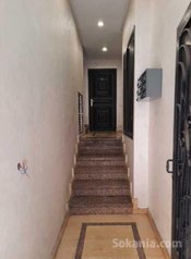 Magasin avec appartement arrière-magasin