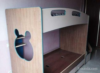 Double lits superposés avec commode escalier