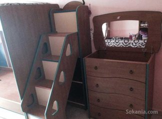 Double lits superposés avec commode escalier