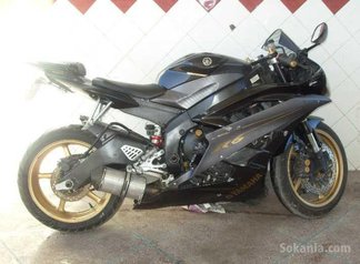 Yamaha r6 black gold