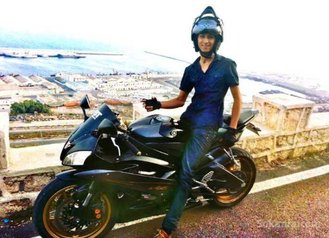Yamaha r6 black gold