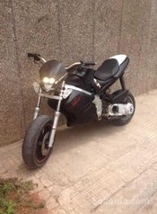 Moto gilera 200