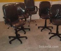 Tables de rÉunion / armoires / chaises