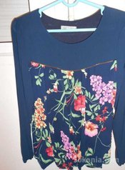 Chemise bleu marine fleuri
