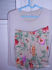 Chemise beige fleuri