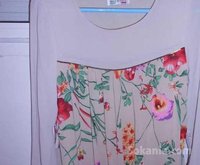 Chemise beige fleuri