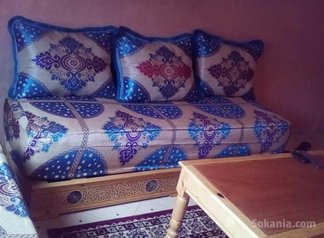 Salon Marocain Table et Tapis