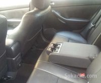 Avensis D4D 1Main cuir toutes options état parfait