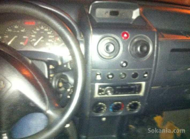 Peugeot partner 04