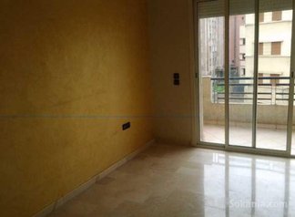 Appartement vide sur quartier bourgogne