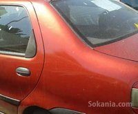 Voiture siena modele 1999