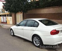 BMW 318d blanche, boite Auto