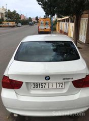 BMW 318d blanche, boite Auto